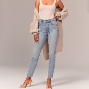 Abercrombie & Fitch High Rise Skinny Jeans